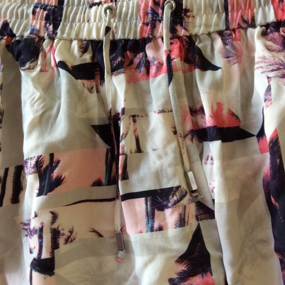 1 STATE PALM TREE PRINT A LINE SKIRT MEDIUM - Picture 8 of 8